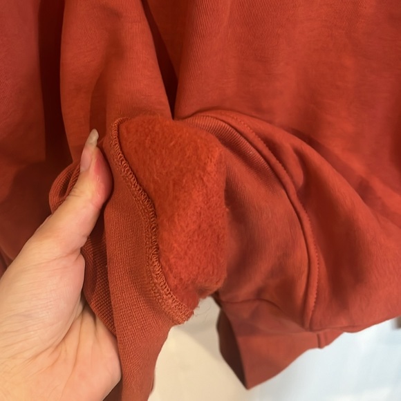 Up'n downco crewneck terracotta XXL NEVER WORN - Picture 4 of 5